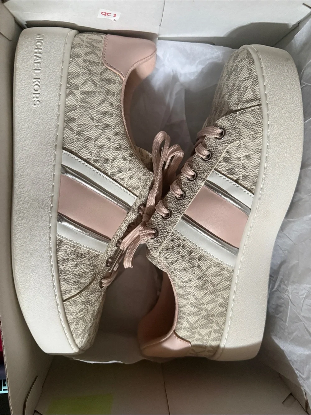 Michael Kors Beige & Blush Logo-Print Platform Sneakers